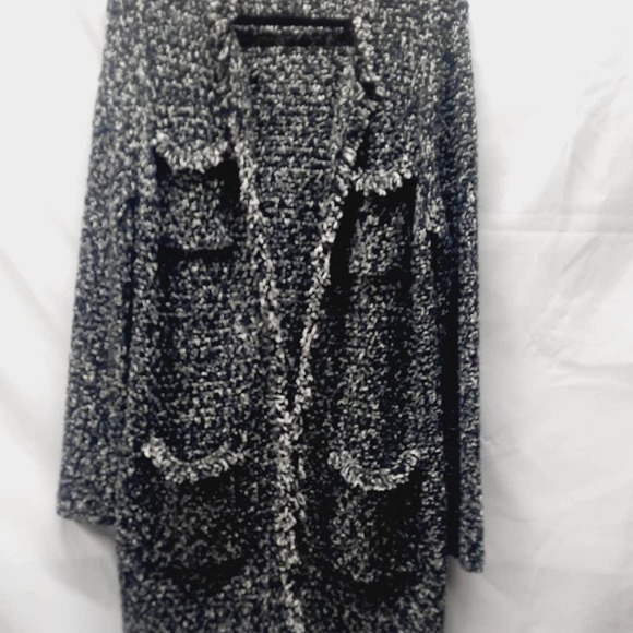 Ann Taylor Black White Marled Heavy Long open front cardigan with 4 pockets Lg - Picture 3 of 6